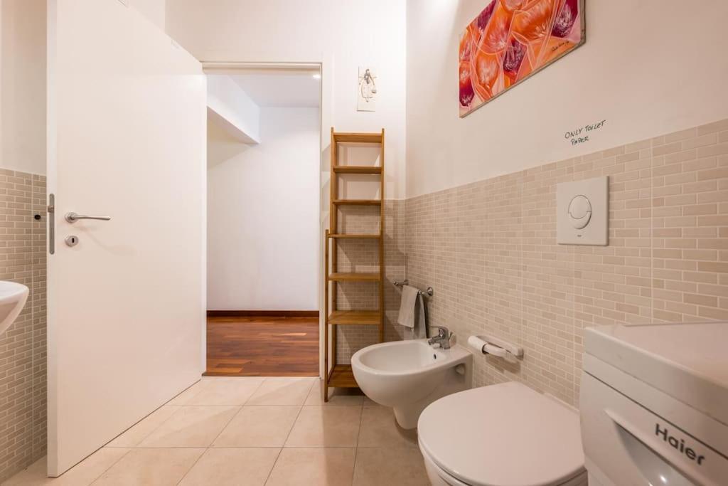 San Vitale Apartment โบโลญญา ภายนอก รูปภาพ